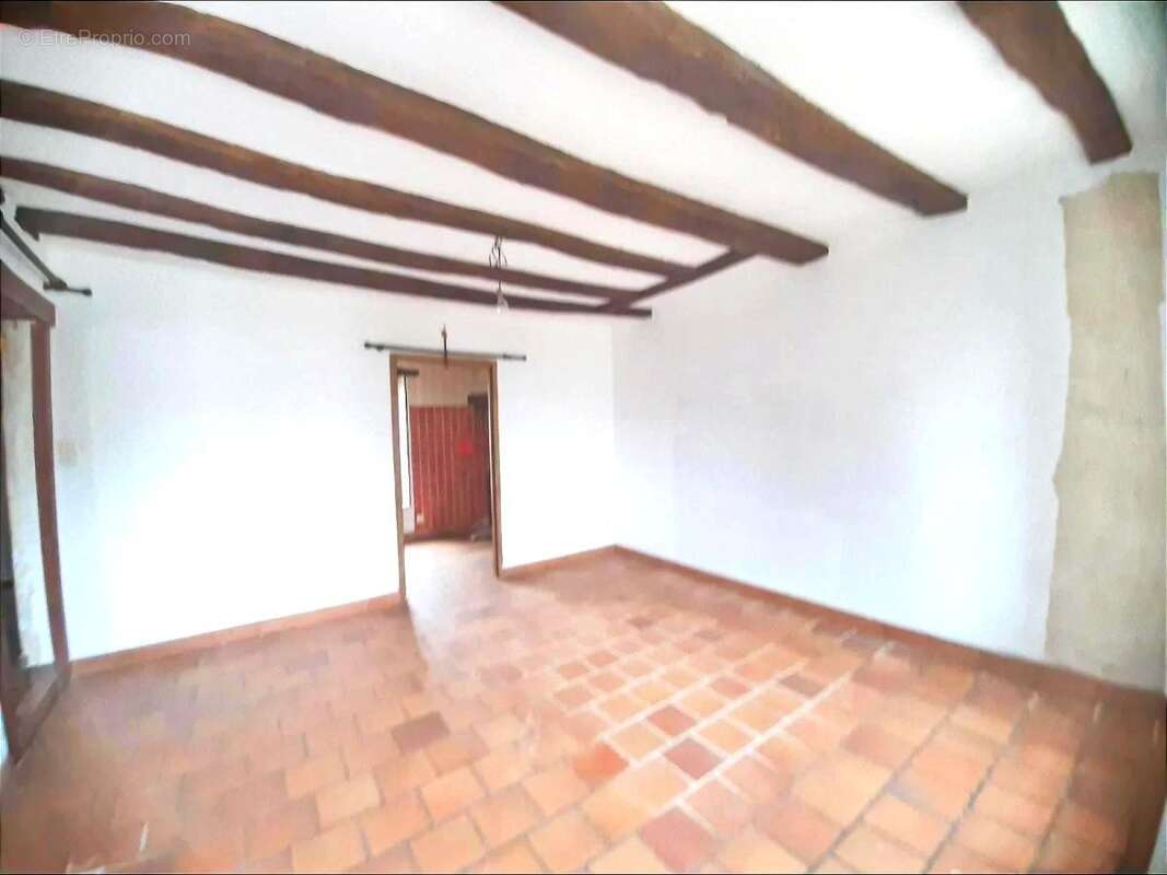 Maison 98 m² à Neuil  - photo 7