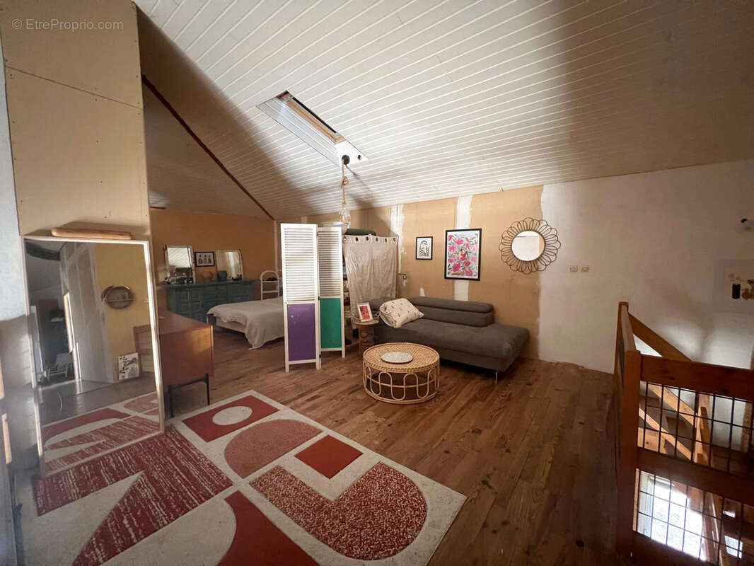 Maison à LAROQUE-DES-ALBERES