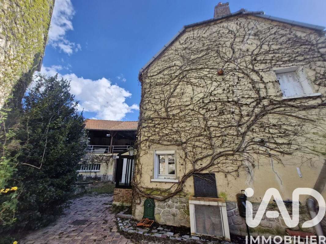 Photo 2 - Maison à CONFLANS-SUR-SEINE