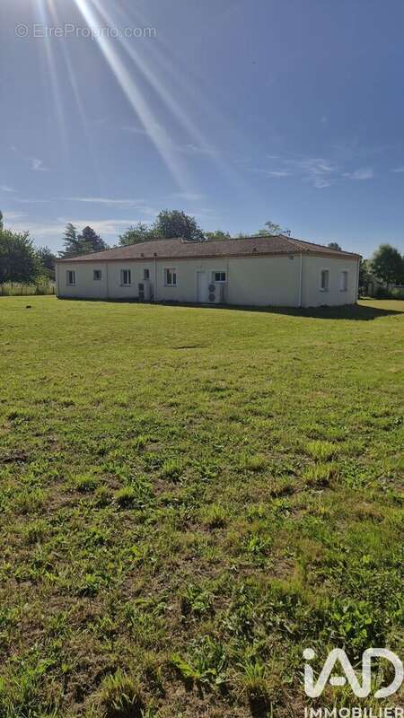 Photo 3 - Maison à CASTELSARRASIN