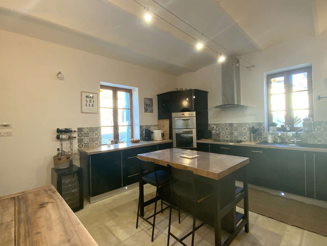 Maison à UZES