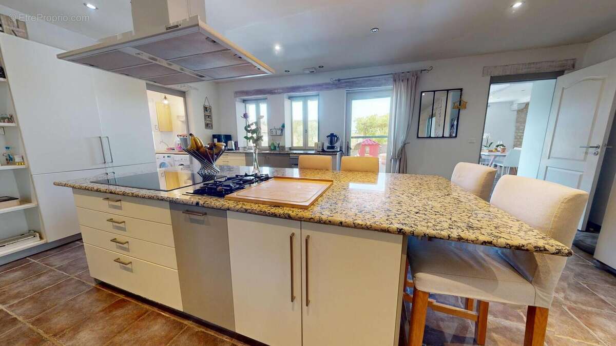 Maison principale cuisine - Maison à BERGERAC