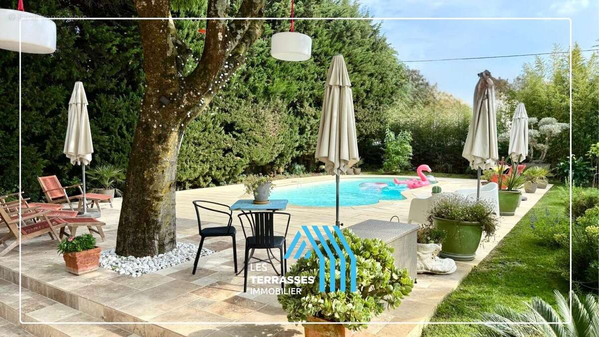 Maison à MONTELIMAR