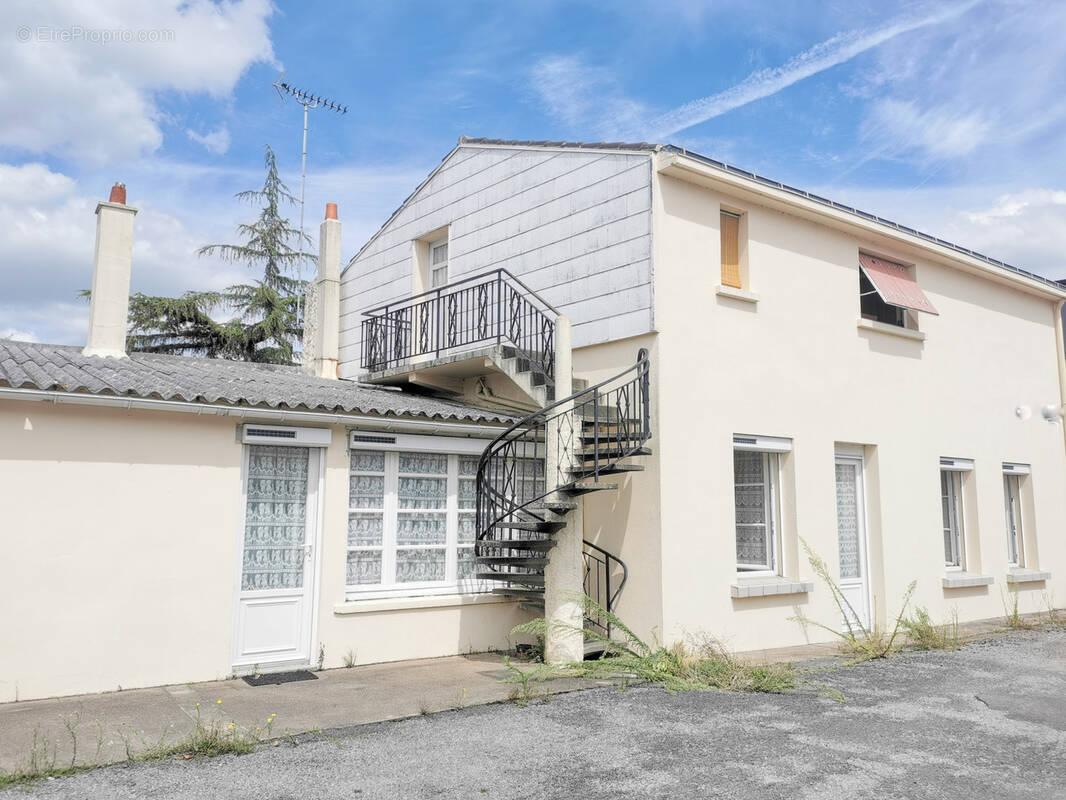 Maison à PAIMBOEUF