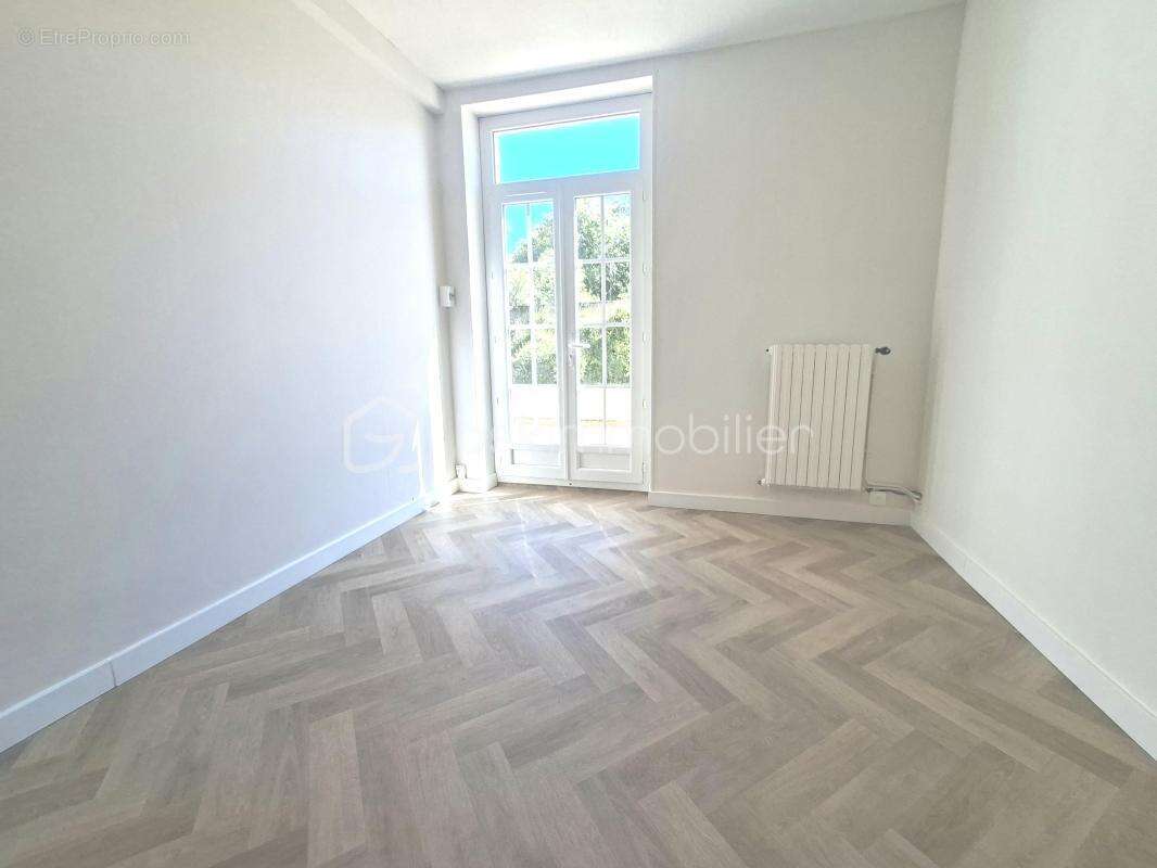 Le Charme d'une Maison T4 de Ville en Copropriété - photo 7