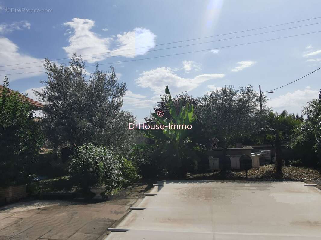 Maison à PONT-DU-CHATEAU