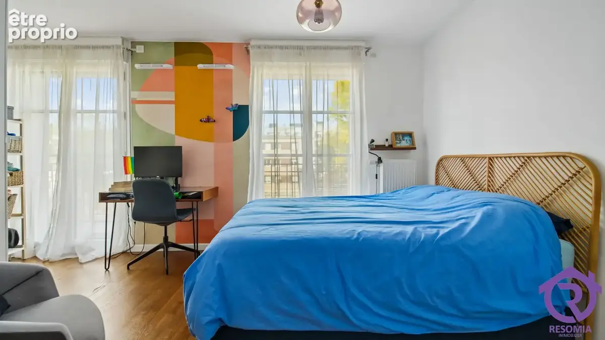 Au pieds de la GARE très beau 3 pièces de 66.62 m² avec 3 balcons et un PARKING - photo 7
