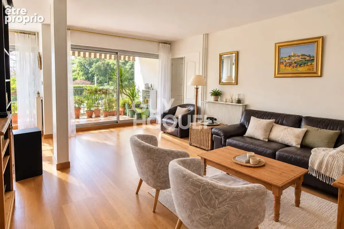 Appartement à CHAVILLE