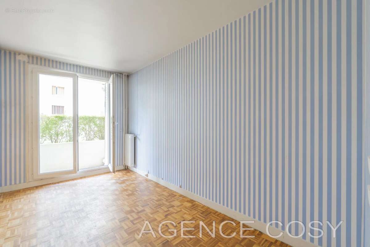 Appartement à VERSAILLES