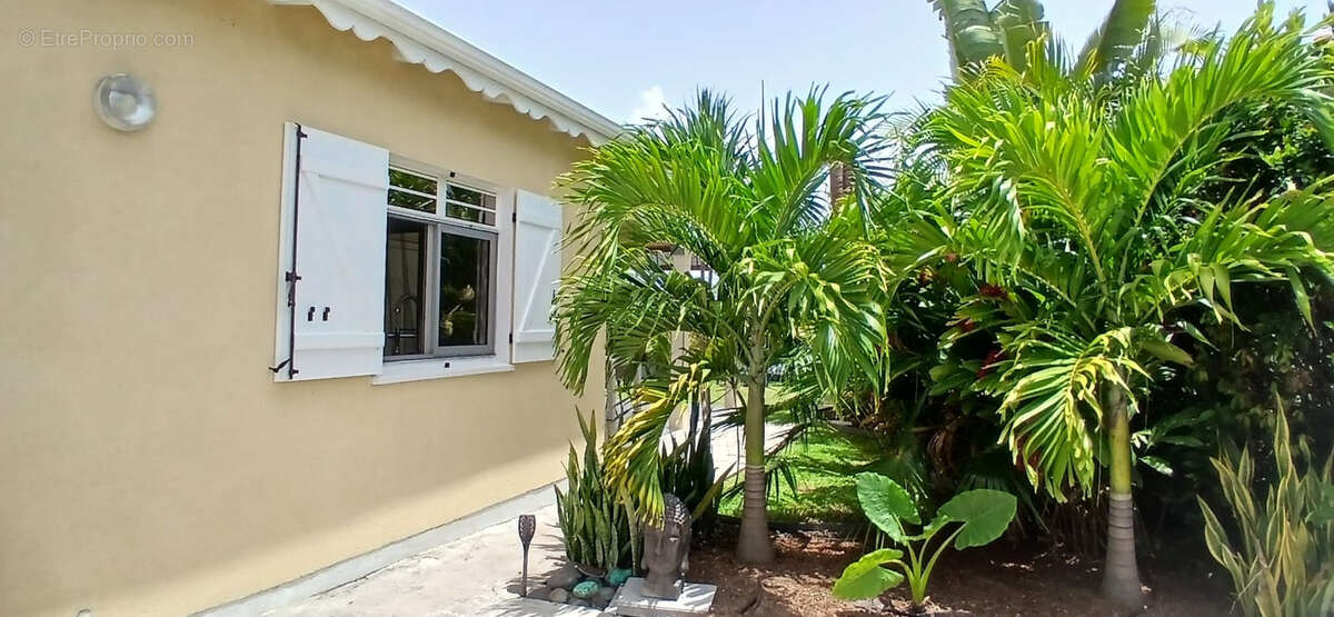 Maison à PORT-LOUIS