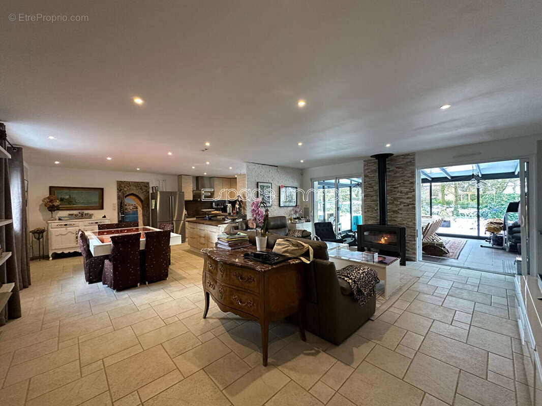 Maison à QUINCAMPOIX