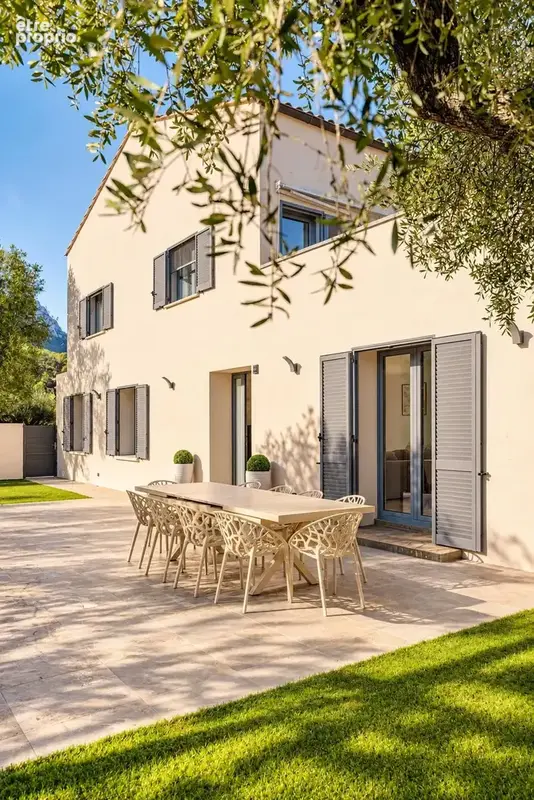 Photo Maison à La Valette-Du-Var au prix de 998 000€