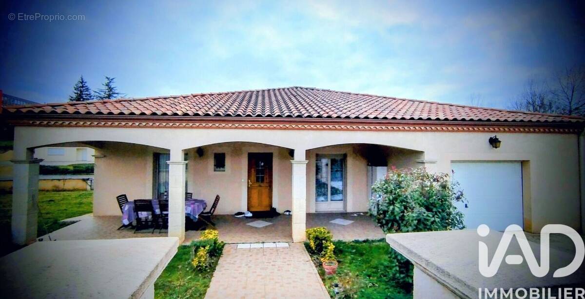 Photo 1 - Maison à FUMEL