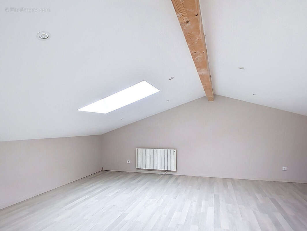 Maison à SAINT-ANDRE-DE-CUBZAC