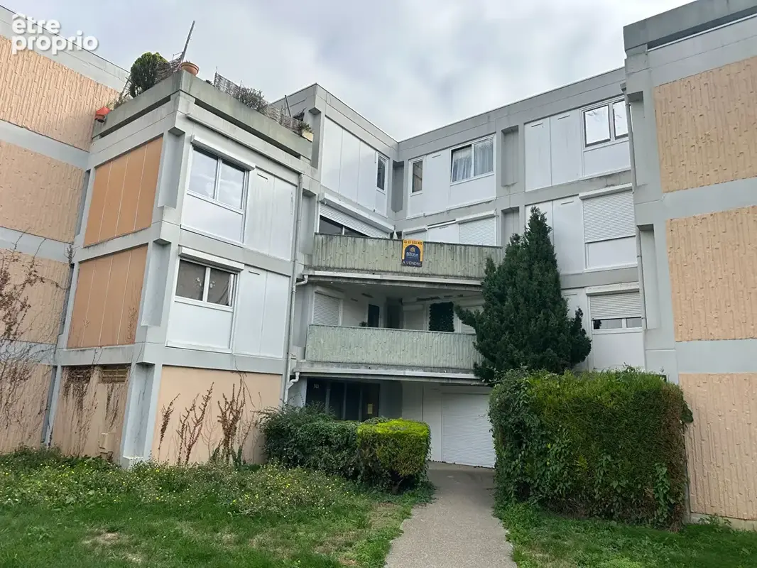 Appartement à HEROUVILLE-SAINT-CLAIR