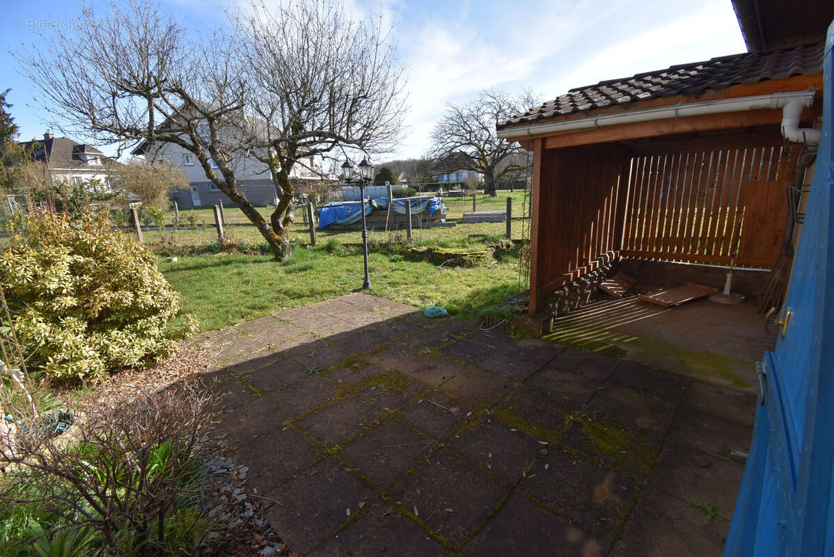 Maison à SAINT-SAUVEUR