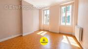 Appartement à MARSEILLE-2E