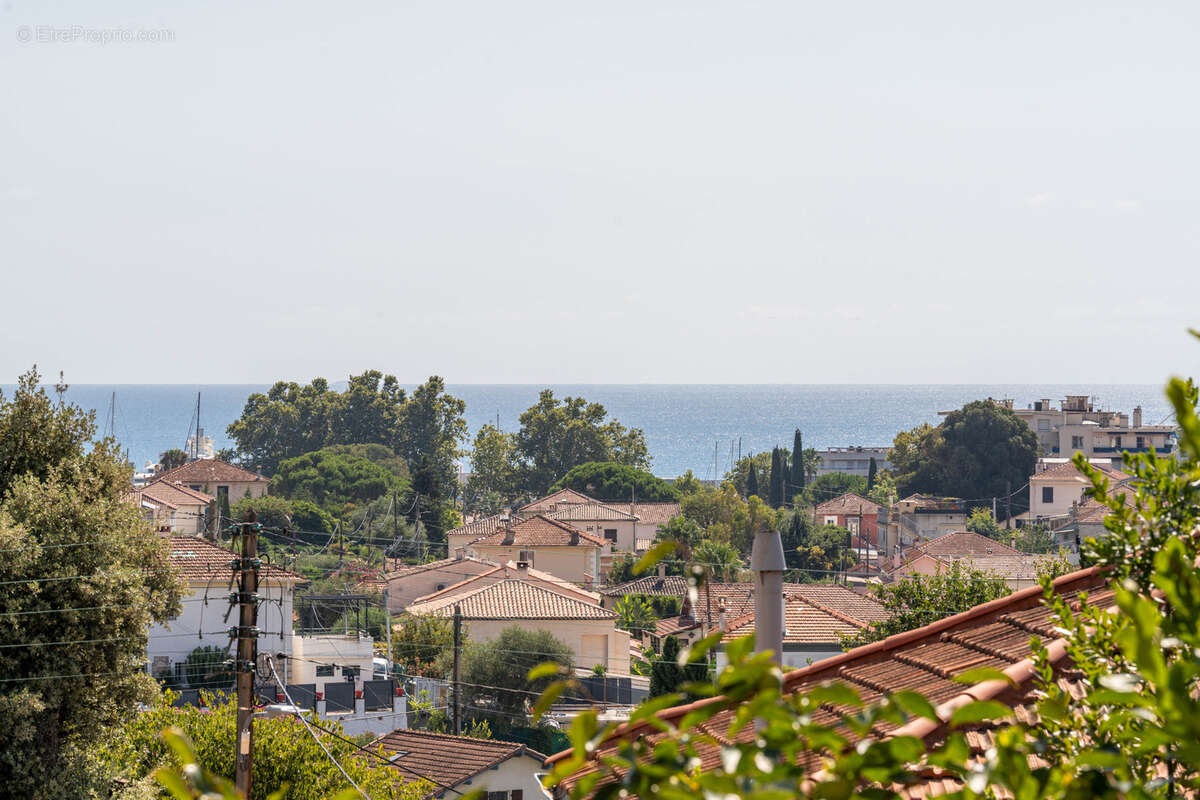 Appartement à ANTIBES