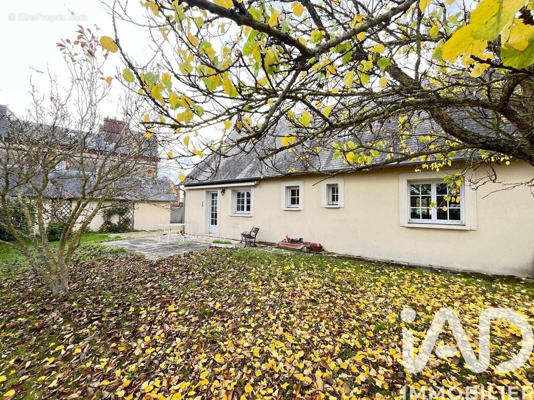 Photo 4 - Maison à CREVECOEUR-EN-AUGE