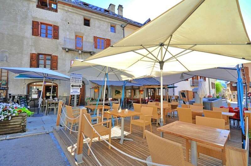 Commerce à LE MONETIER-LES-BAINS