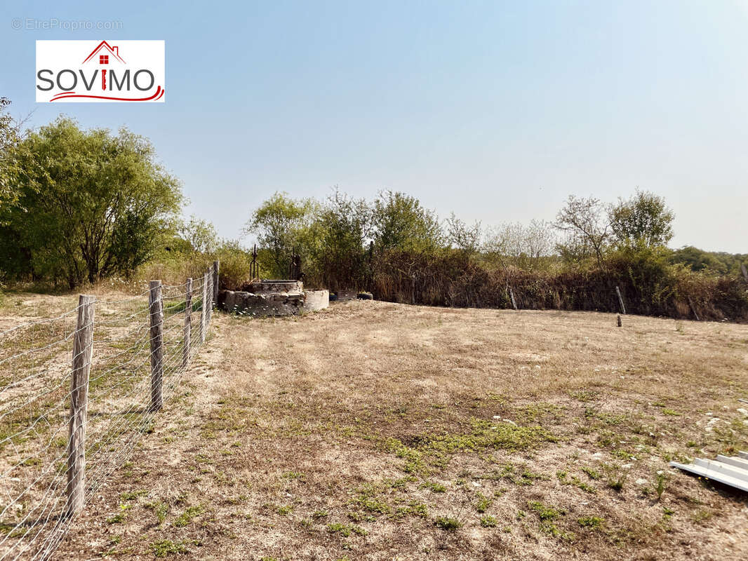 Laissez vous seduire par cette maison de campagne en pierre, nichée sur 3,41 ha en bord de rivière - photo 38