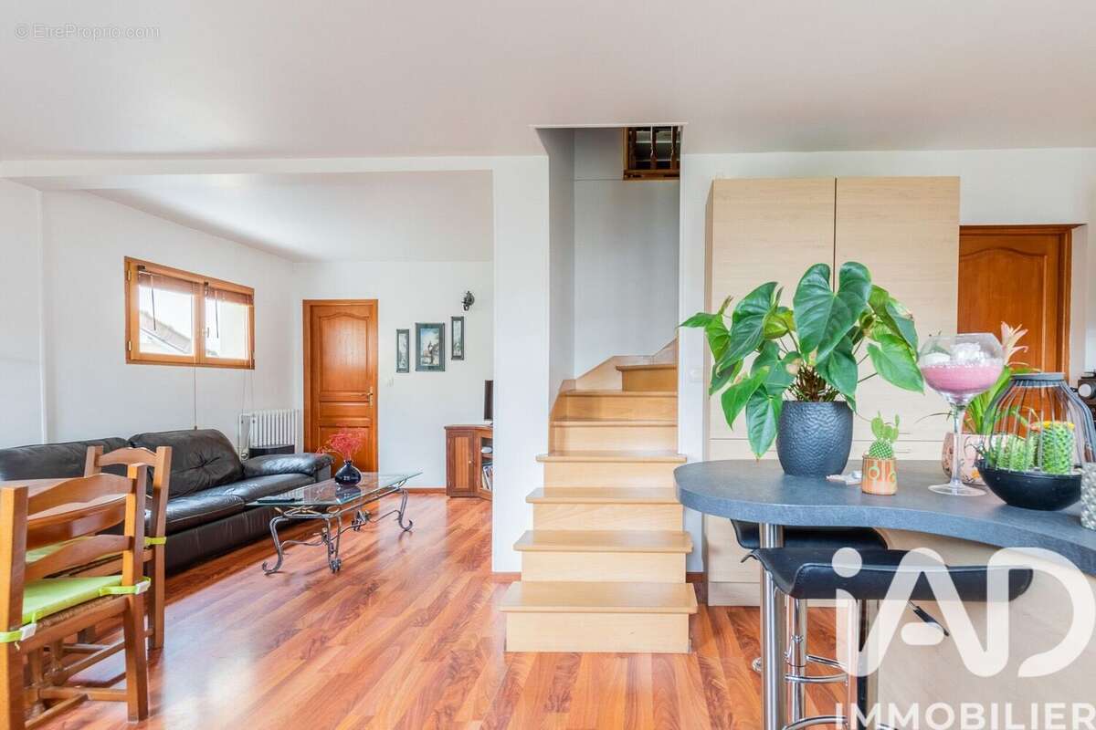 Photo 2 - Maison à IGNY