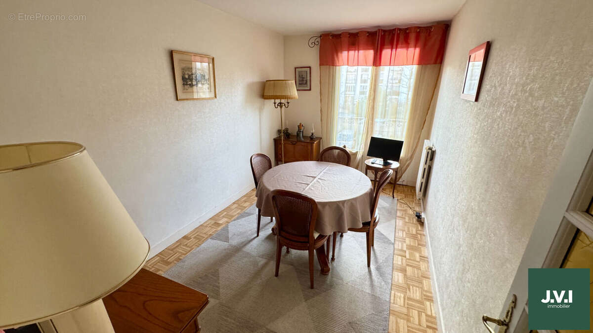 Appartement à EPINAY-SUR-SEINE