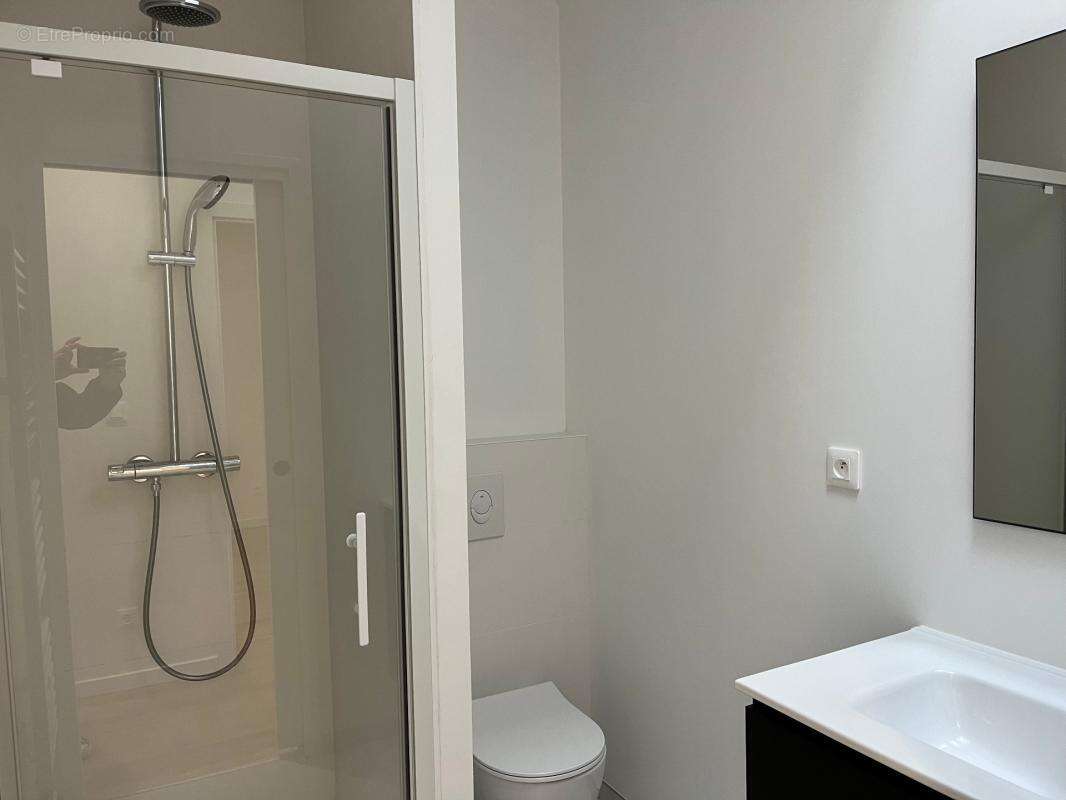 Maison 131 m² rénovée en 2024 avec dépendances LIBOURNE - photo 18