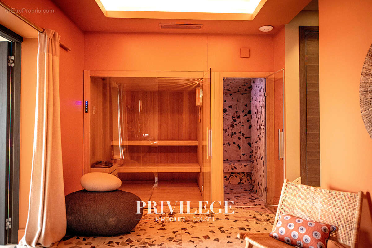 Maison à RAMATUELLE