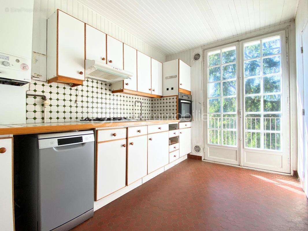 Appartement à SAVIGNY-SUR-ORGE