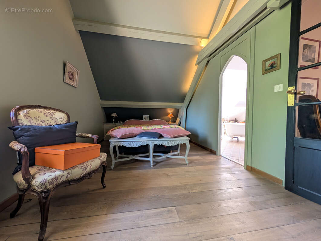 Maison à PIERREFITTE-SUR-SAULDRE