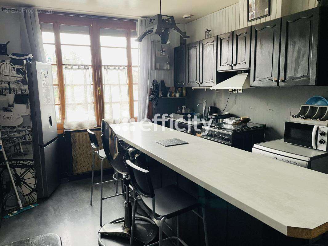 Maison à LA FERTE-BERNARD