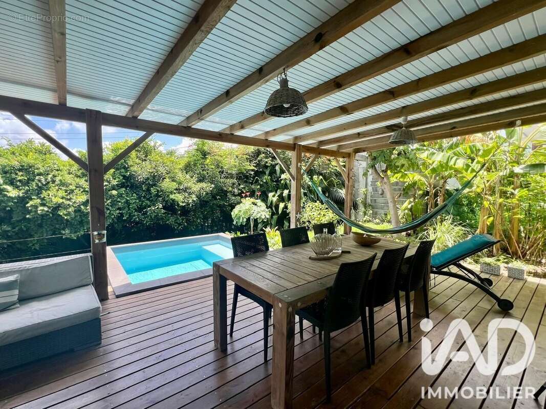 Maison 65 m² à Saint-Francois  - photo 9