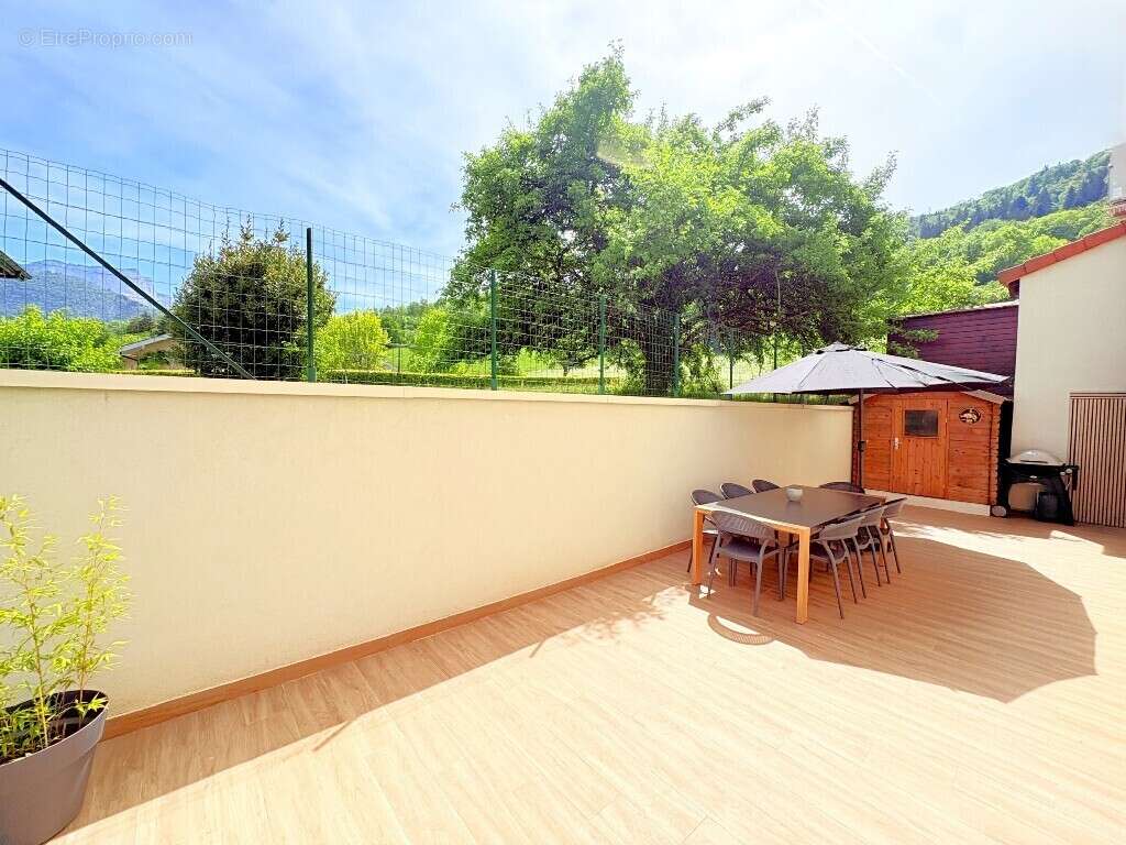 Appartement à ANNECY-LE-VIEUX
