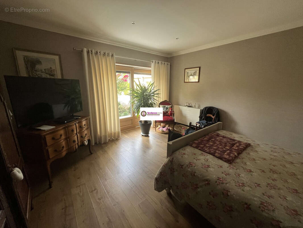 Maison à MORTAGNE-AU-PERCHE