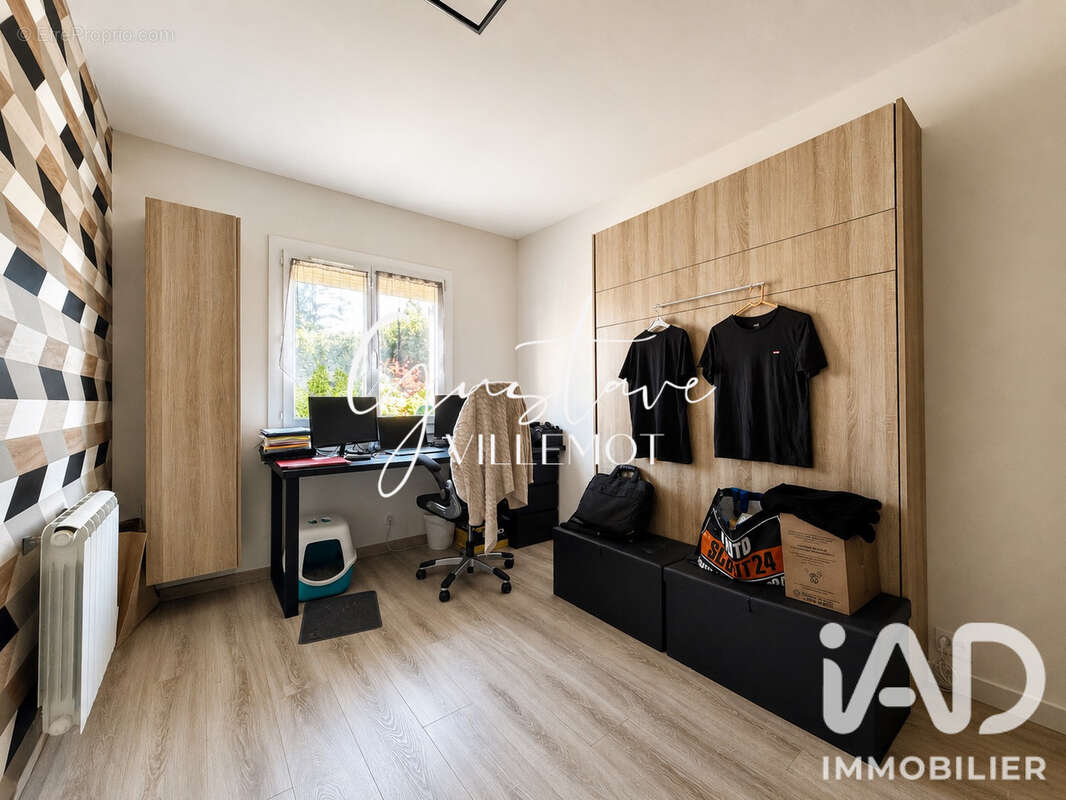 Maison 103 m² à Crepy-En-Valois  - photo 5