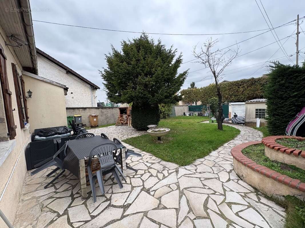 Maison à CLICHY-SOUS-BOIS