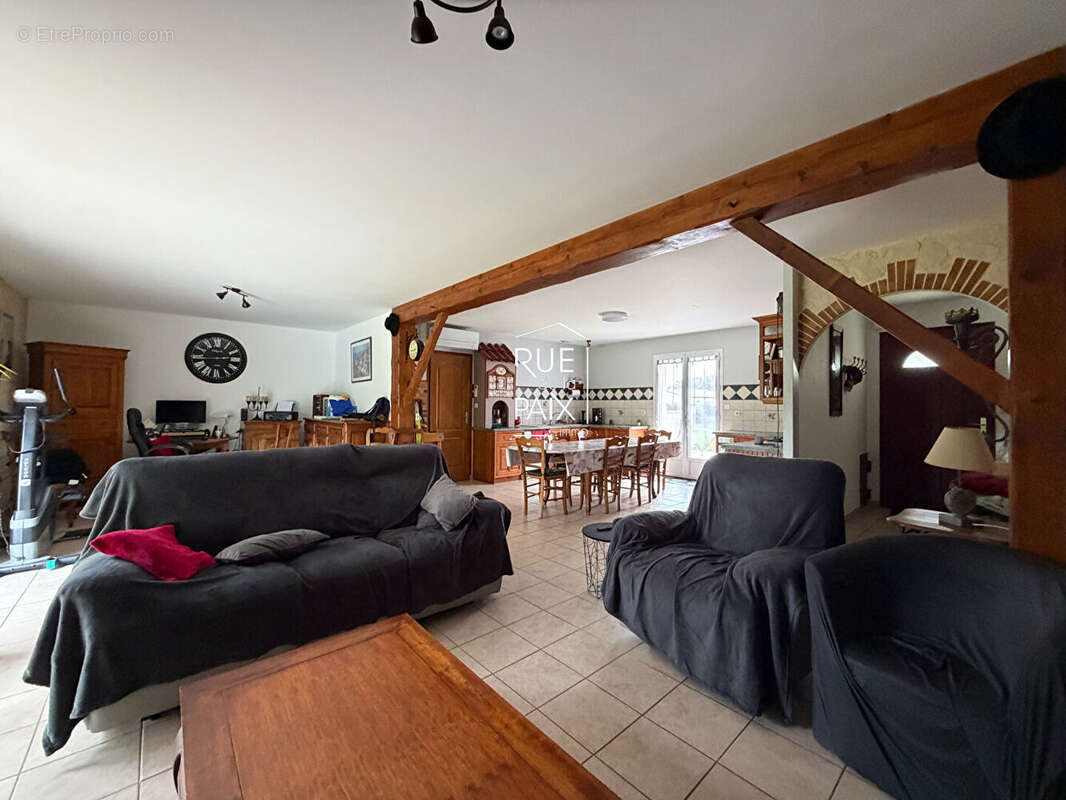 Maison à COUTIERES
