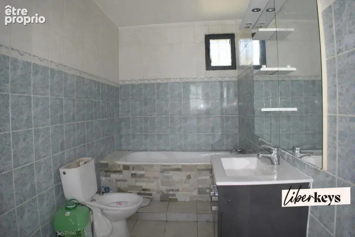 Au calme absolu et dans un parc arboré, propriété 2 habitations, dépendances - photo 15