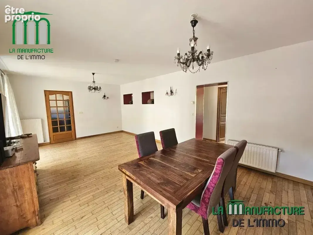 T4 de 122 m² avec jardin privatif et dependance - photo 6