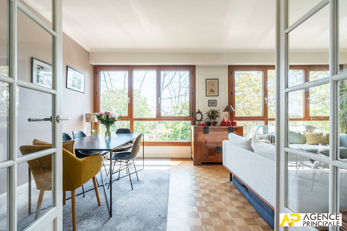 Appartement à MAISONS-LAFFITTE