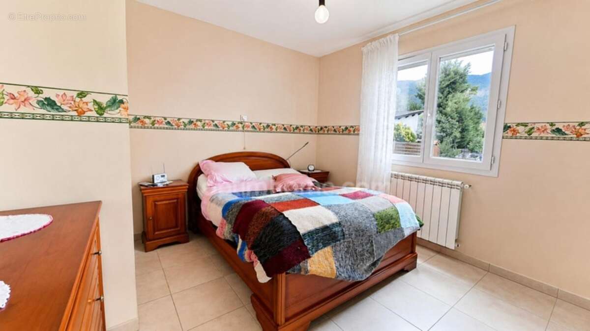 A vendre Maison 3 pièces 88 m² – La Javie (04) - photo 7