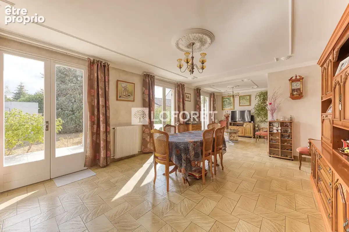 Maison Pontault Combault 6 pièce(s) 120m2 - photo 4