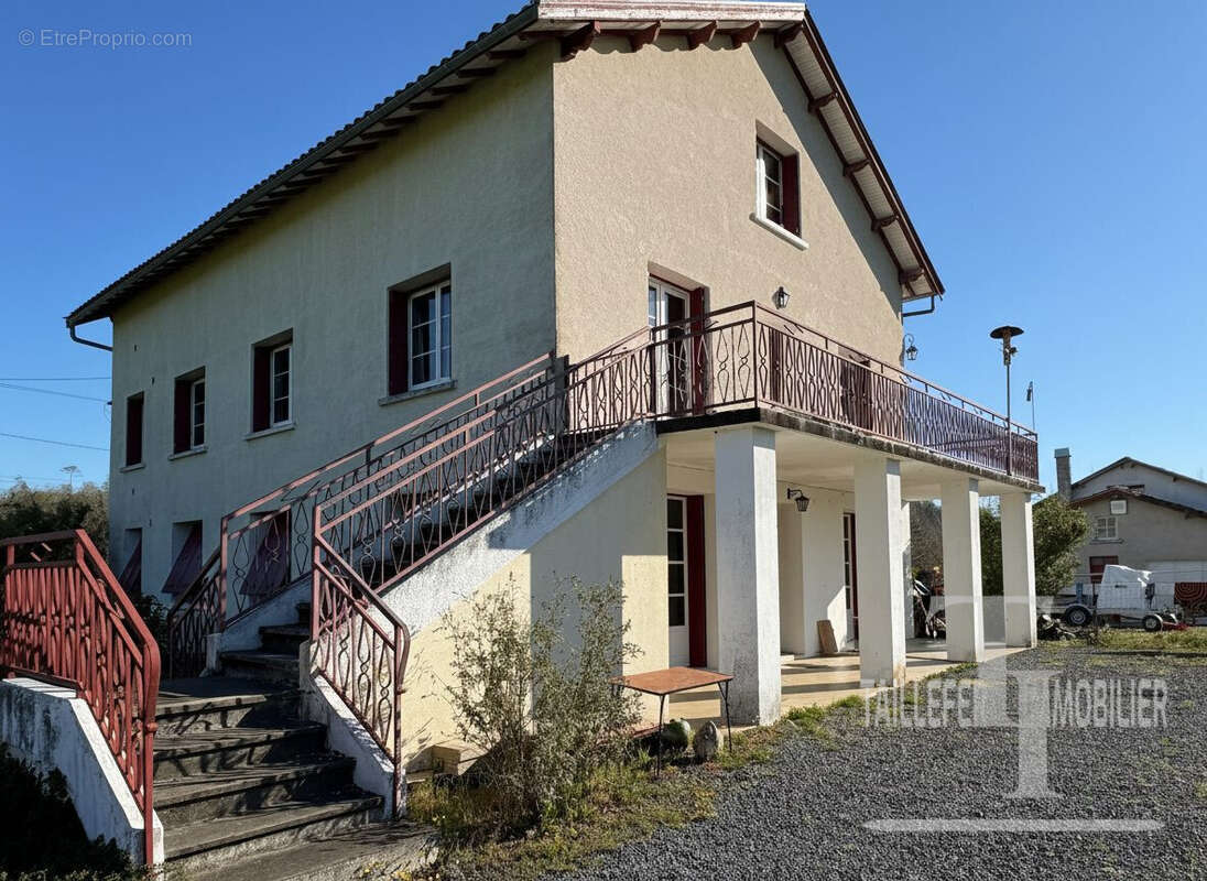Maison à LA CHAPELLE-FAUCHER
