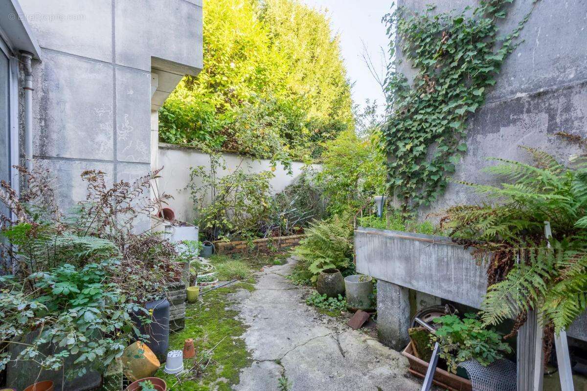 Maison à LE PERREUX-SUR-MARNE