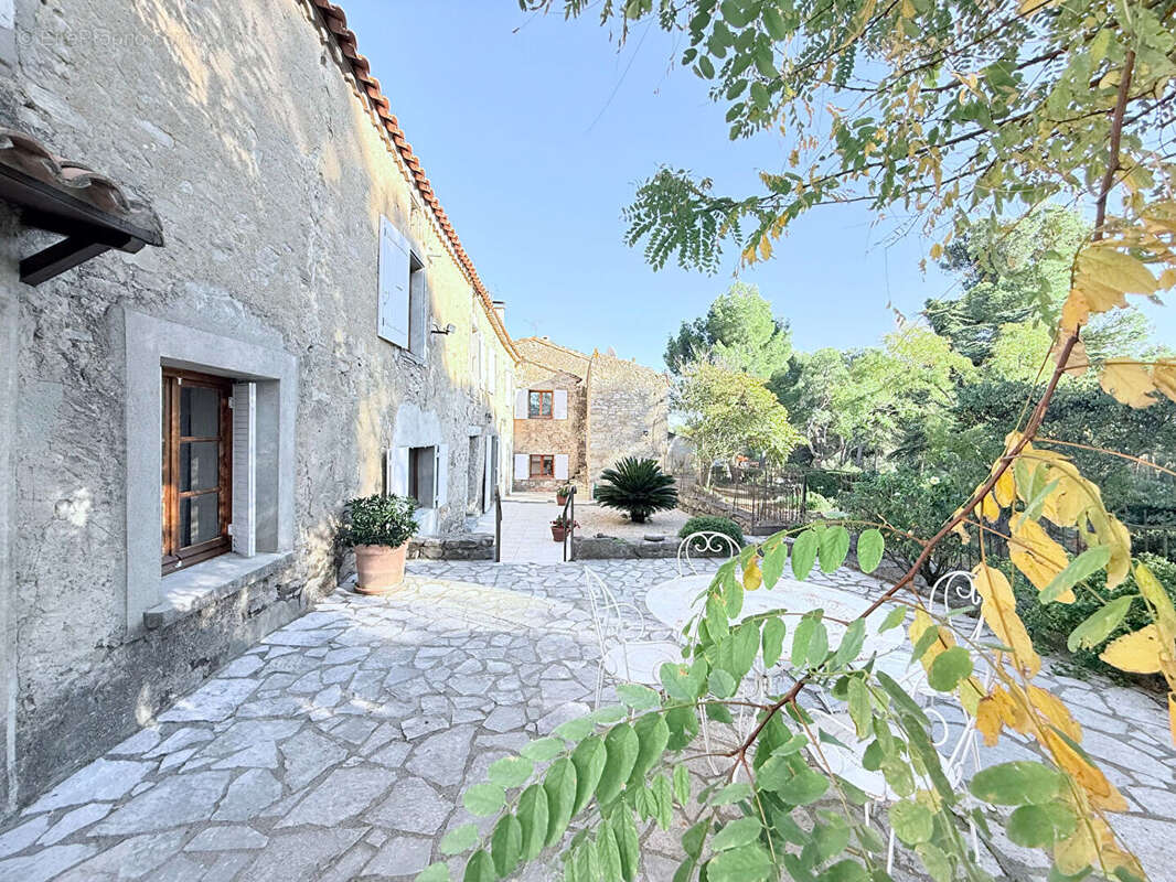 Maison à CESSERAS