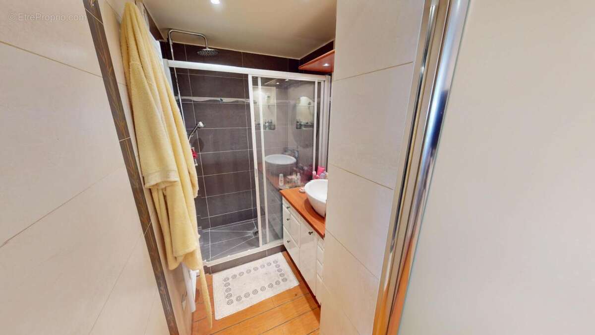 Appartement à SAINT-RAPHAEL