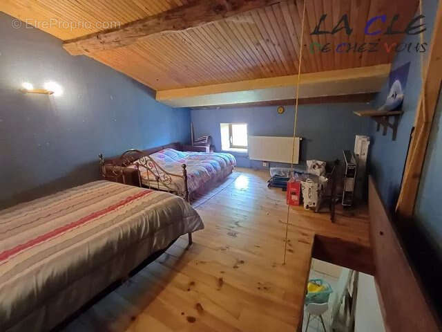 Maison à SAINT-LAURS