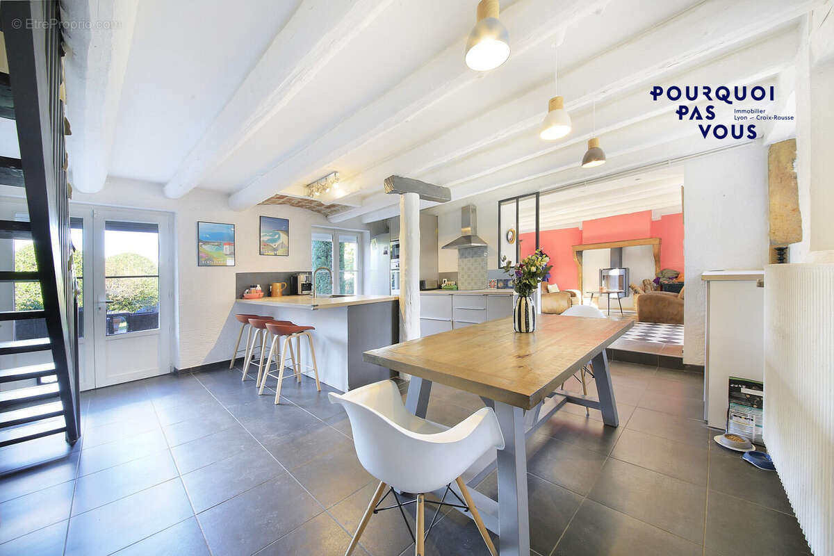 Maison à FRANCHEVILLE