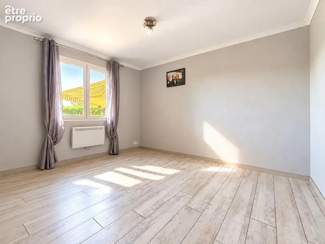 Contamine-sur-Arve (74) – Maison familiale de 159 m² avec jardin de 1 100 m² - photo 16